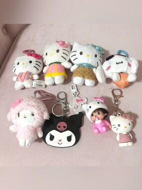 Hello Kitty & Friends Plush Keychains Lot